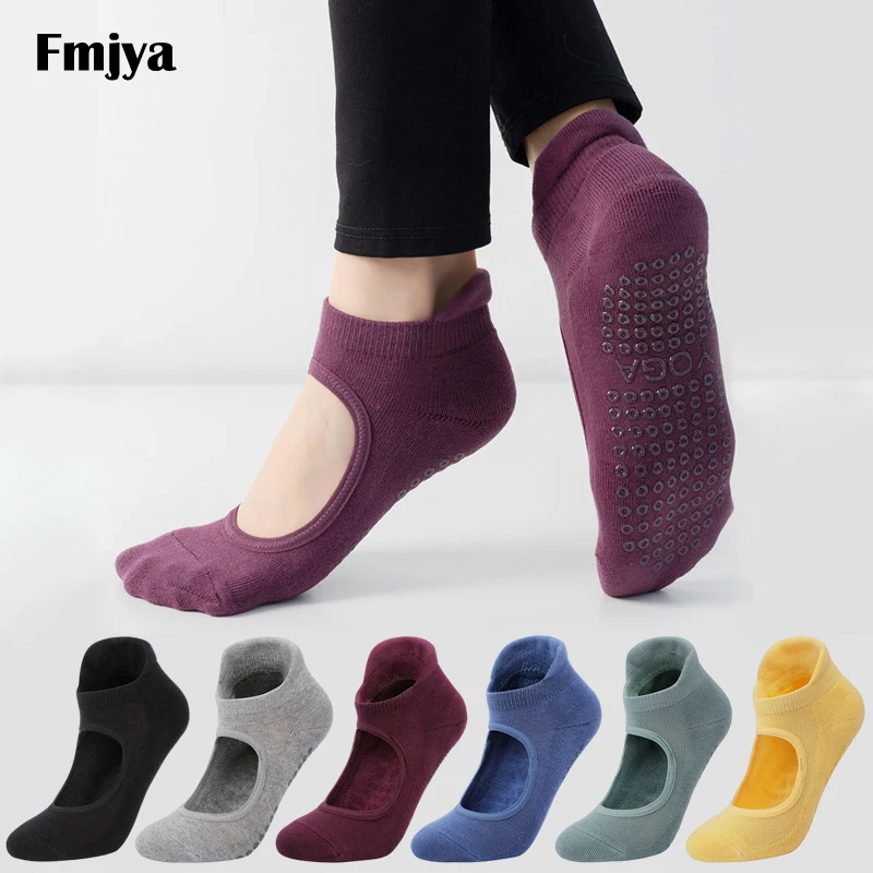 Yoga Socks גרביים נגד החלקה
